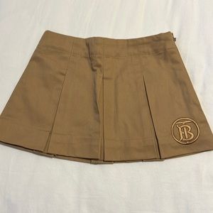 NWO tag never worn baby pleaded skirt